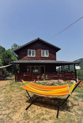 Vedere panoramică Muntele Rece